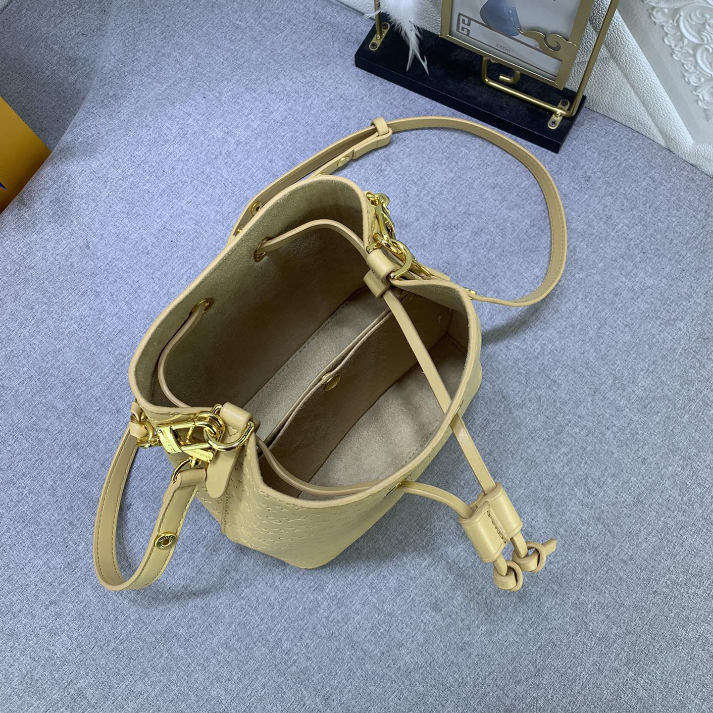 LV Designer Bagss Luxury Bag Classic Handbag Bucket Bag Detachable Handle And Detachable And Adjustable Strap Fashion Bag High Quality Leather Bag