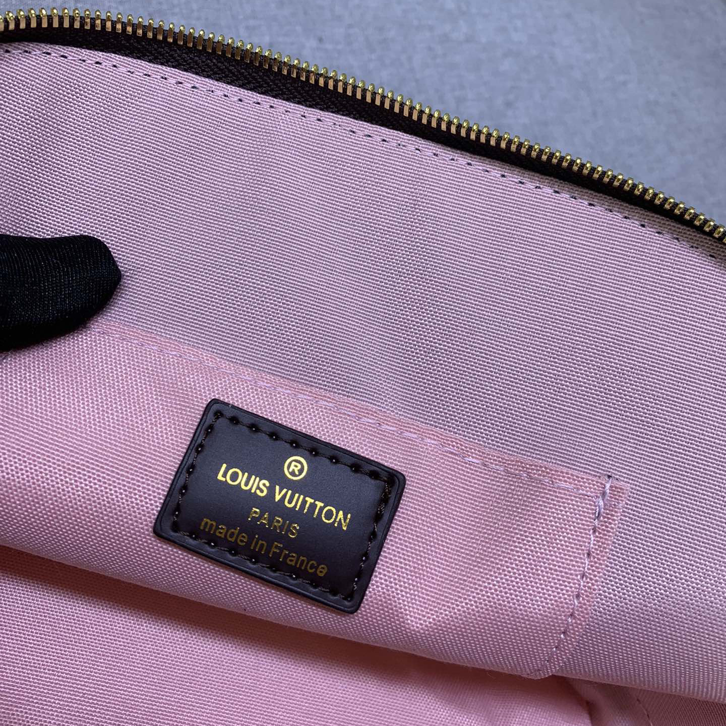 LV Designer Bagss Luxury Bag Classic Mini Handbag Detachable Handle And Detachable And Adjustable Strap Fashion Bag High Quality Leather Bag