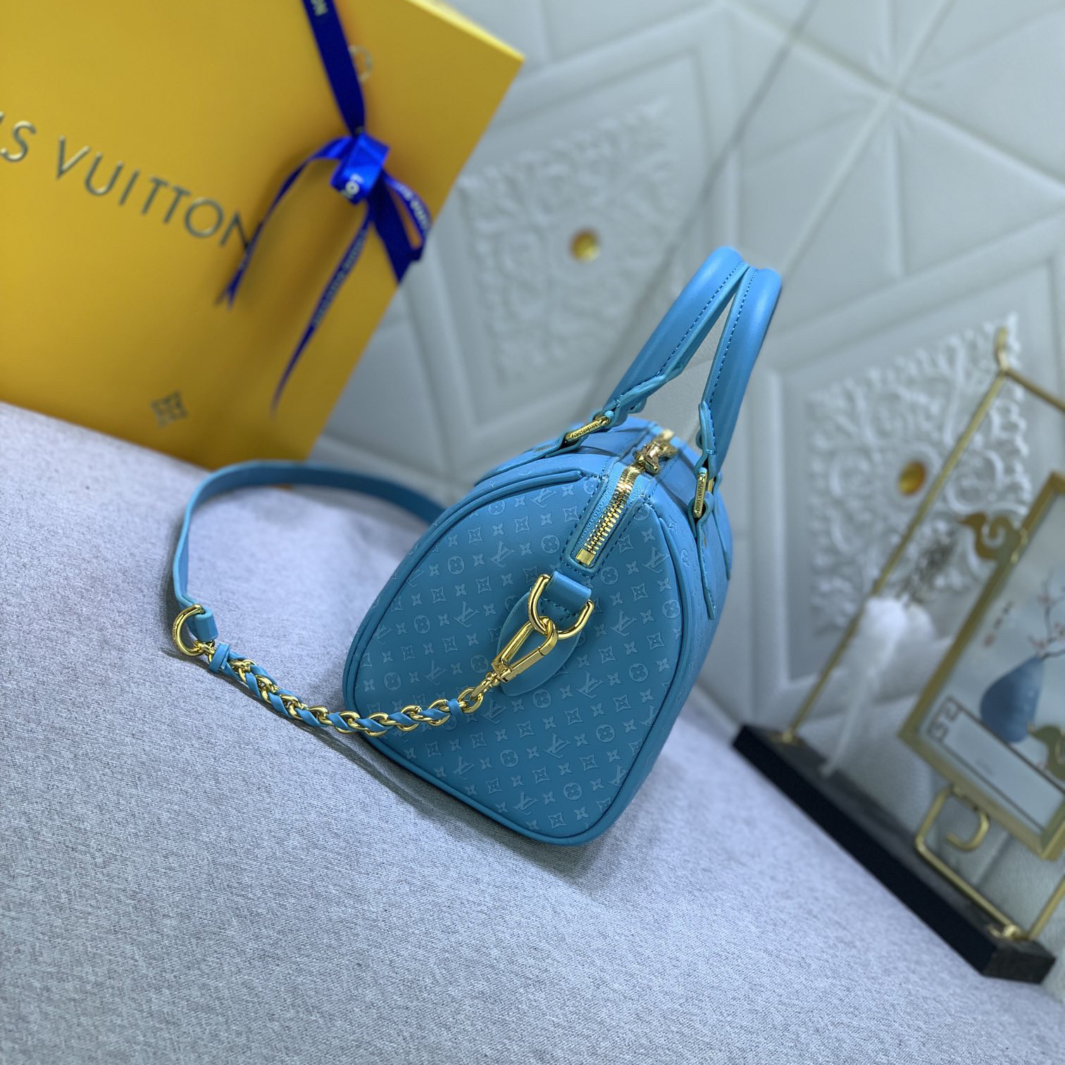 LV High Qualitys Women Handbag Equipped With Detachable And Adjustable Braided Leather Chain Strap For Easy Shoulder Or Crossbody Carrying Lady Clutch Shoulder Tote Female Purse Wallet Hand Bag