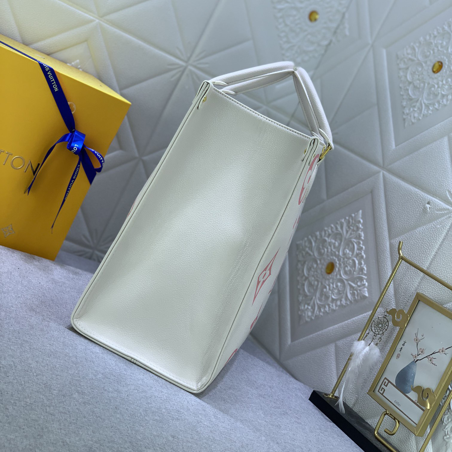 LV High Qualitys Women Handbag Equipped With Detachable And Adjustable Braided Leather Chain Strap For Easy Shoulder Or Crossbody Carrying Lady Clutch Shoulder Tote Female Purse Wallet Hand Bag