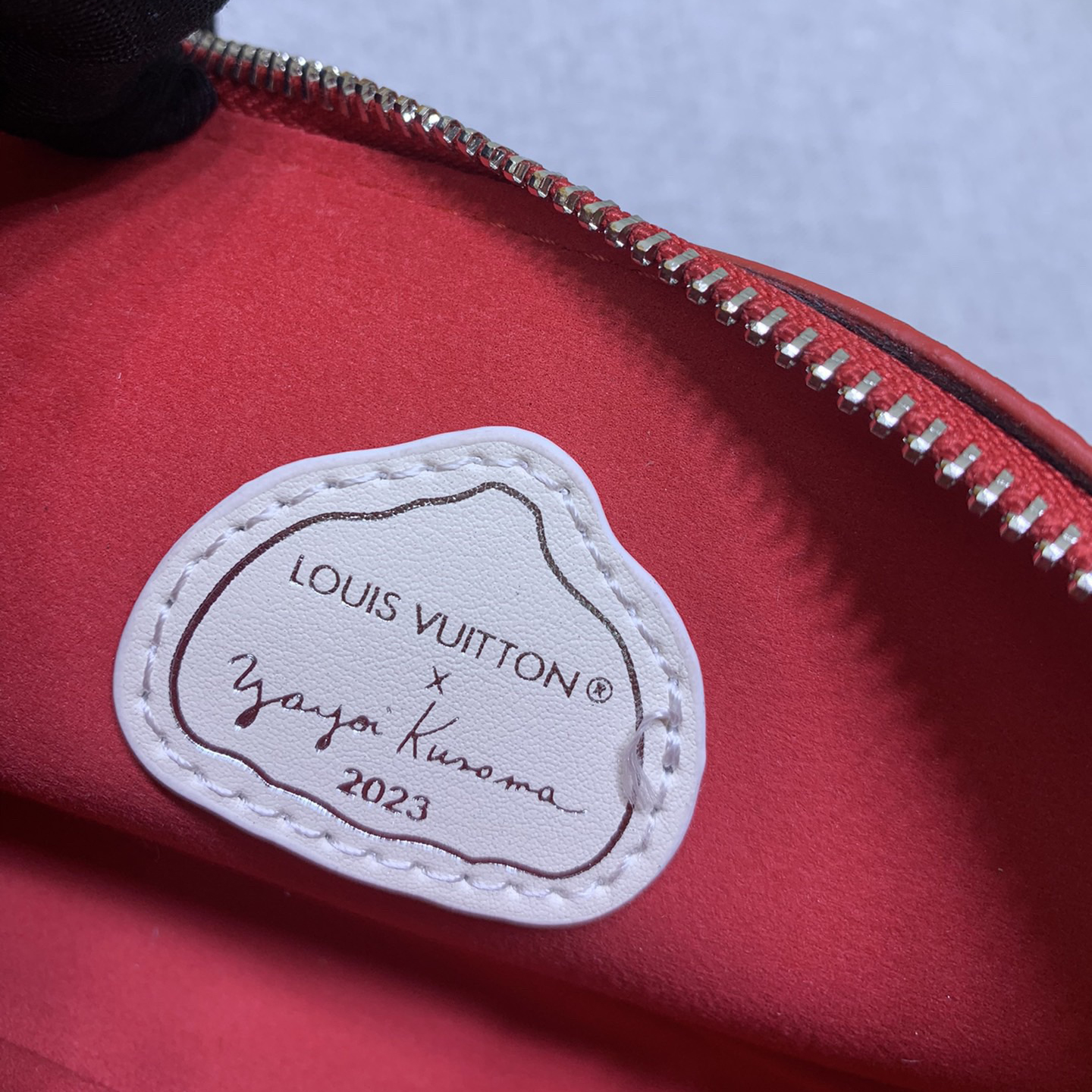 LV Designer Bagss Luxury Bag Classic Handbag Both The Chain And Adjustable Leather Shoulder Strap Can Be Disassembled The Canvas Surface Iconic Polka Dots Of Women Fashion Bag High Quality Leather Bag