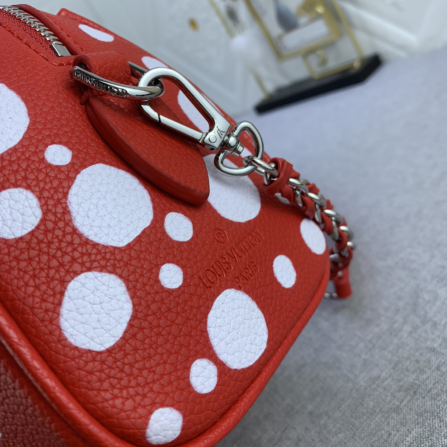 LV Designer Bagss Luxury Bag Classic Handbag Both The Chain And Adjustable Leather Shoulder Strap Can Be Disassembled The Canvas Surface Iconic Polka Dots Of Women Fashion Bag High Quality Leather Bag