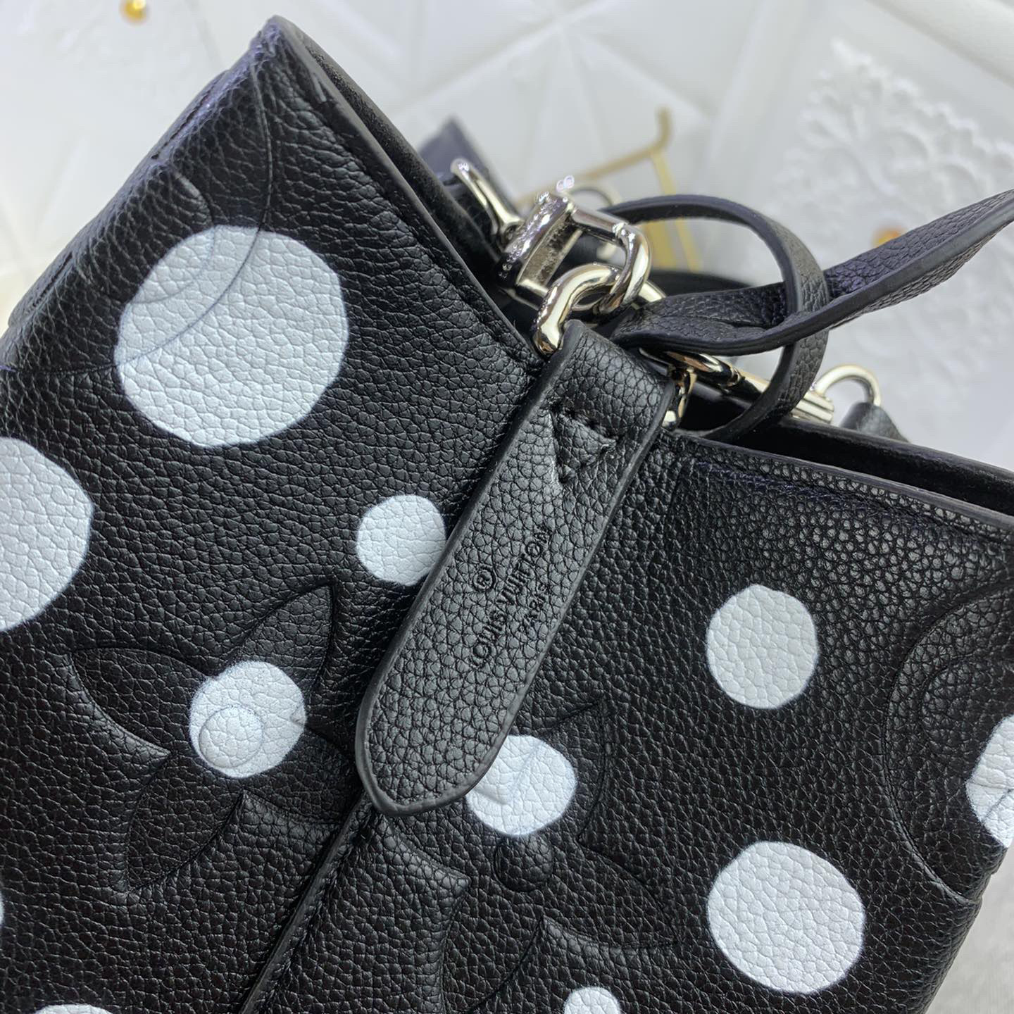 LV Designer Bagss Luxury Bag Classic Handbag Both The Chain And Adjustable Leather Shoulder Strap Can Be Disassembled The Canvas Surface Iconic Polka Dots Of Women Fashion Bag High Quality Leather Bag