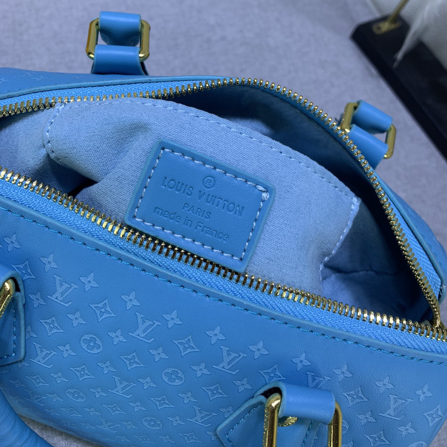 LV High Qualitys Women Handbag Equipped With Detachable And Adjustable Braided Leather Chain Strap For Easy Shoulder Or Crossbody Carrying Lady Clutch Shoulder Tote Female Purse Wallet Hand Bag