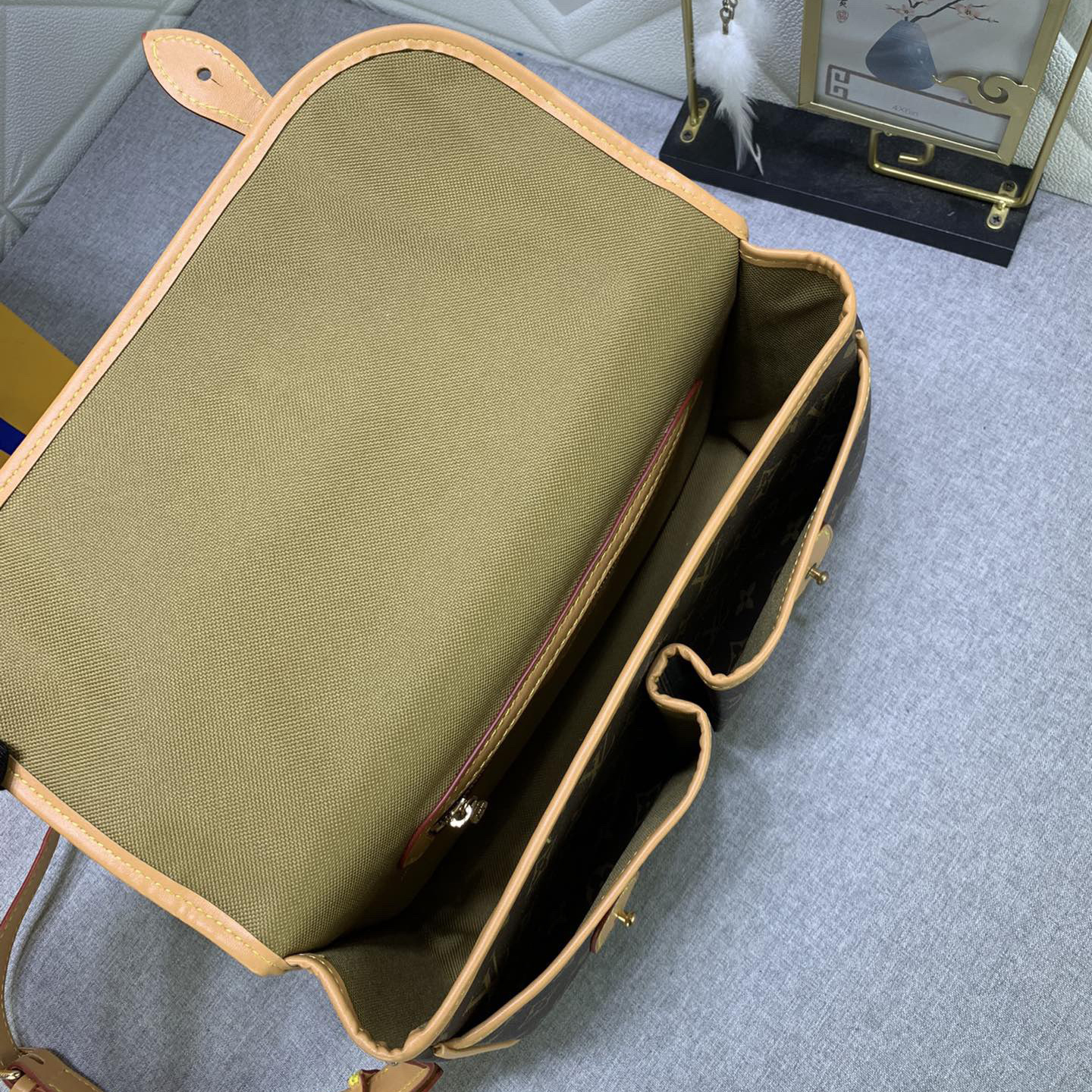 LV High Qualitys Women Bags Luxurys Handbags Ladies Designer Composite Bags Lady Clutch Bag Shoulder Tote Female Purse Wallet Hand Bag