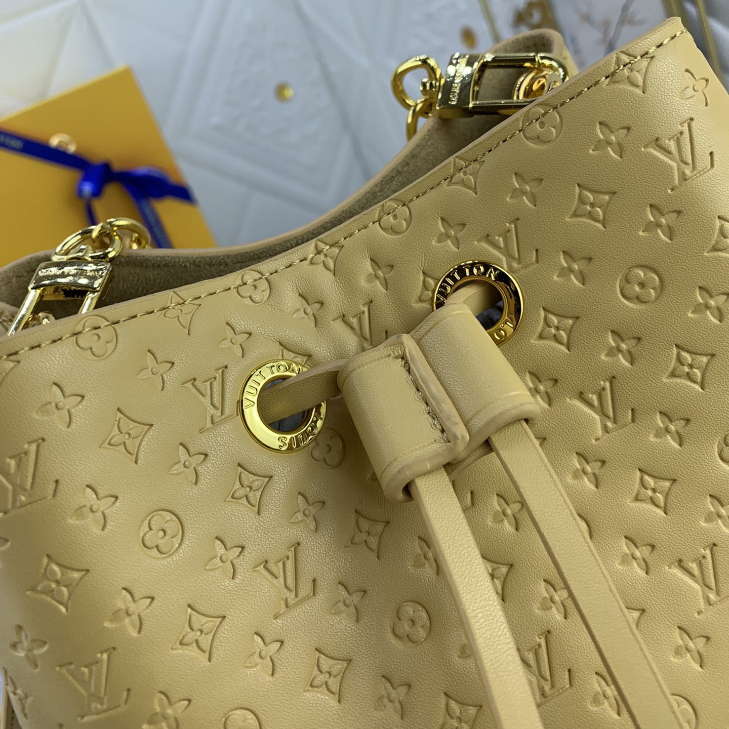 LV Designer Bagss Luxury Bag Classic Handbag Bucket Bag Detachable Handle And Detachable And Adjustable Strap Fashion Bag High Quality Leather Bag