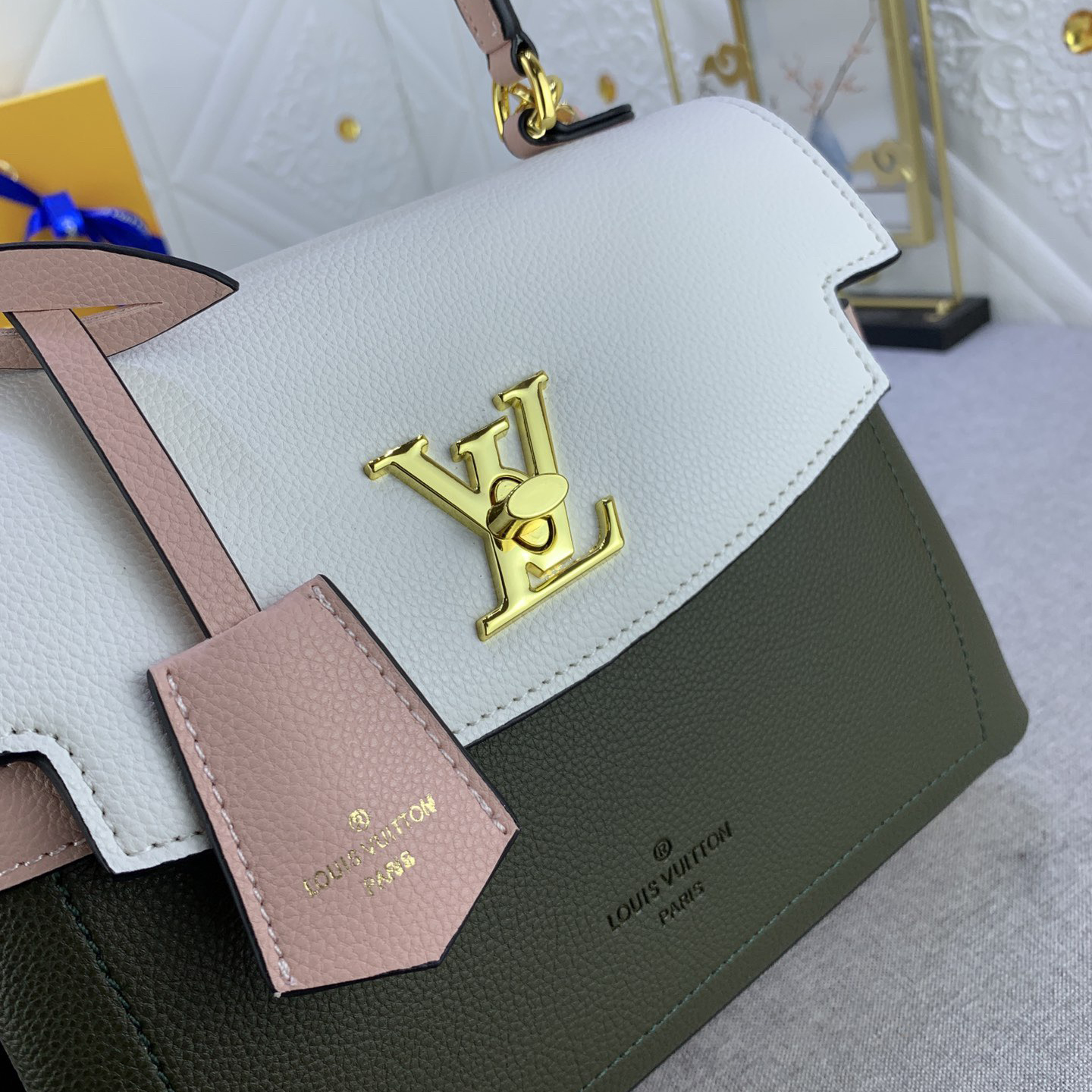 LV Designer Bagss Luxury Bag Classic Handbag Leisure Bag Exquisite Lines And Iconic Lv Padlocks Convey A Trendy Style Fashion Women High Quality Leather Bag