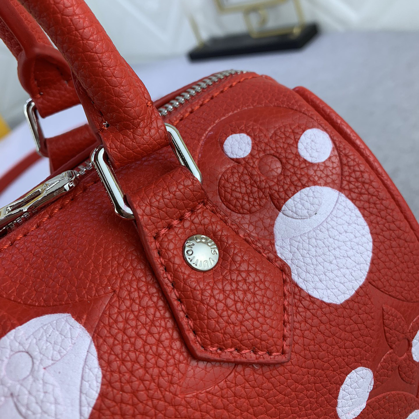 LV Designer Bagss Luxury Bag Classic Handbag Both The Chain And Adjustable Leather Shoulder Strap Can Be Disassembled The Canvas Surface Iconic Polka Dots Of Women Fashion Bag High Quality Leather Bag