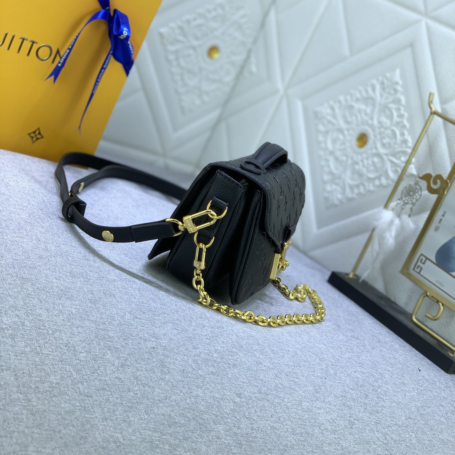 LV Designer Women's Shoulder Bag Luxury Bag Detachable And Adjustable Shoulder High Quality Leather Crossbody Fashion Printed Hand Bag