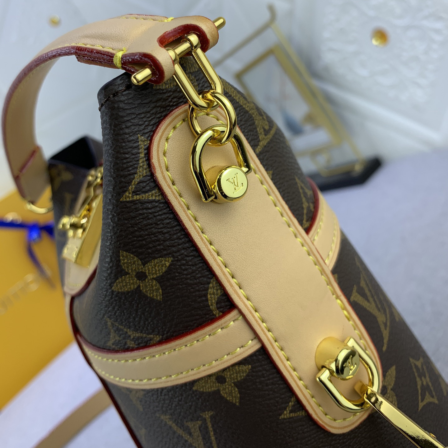 LV Designer Mini Ice Cream Cylinder Women's Shoulder Bag Luxury Bag Detachable Shoulder High Quality Leather Crossbody Fashion Bag