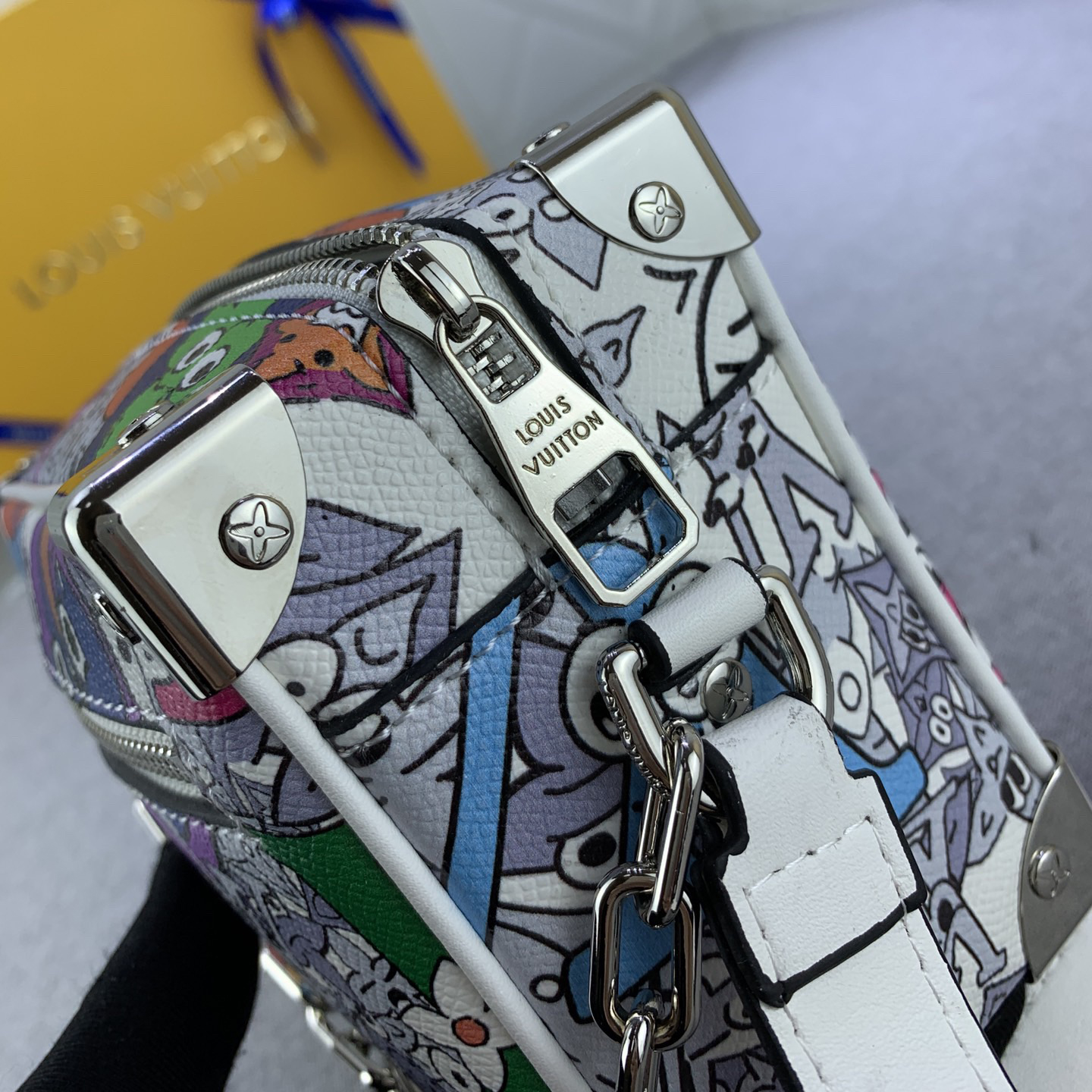 LV Designer Bag Shoulder Bag Luxury Bag Cosmetic Bag Wash Bag Wallet Crossbody Designer Bag Ladies Casual Handbag Chain Ladies Mini Bag