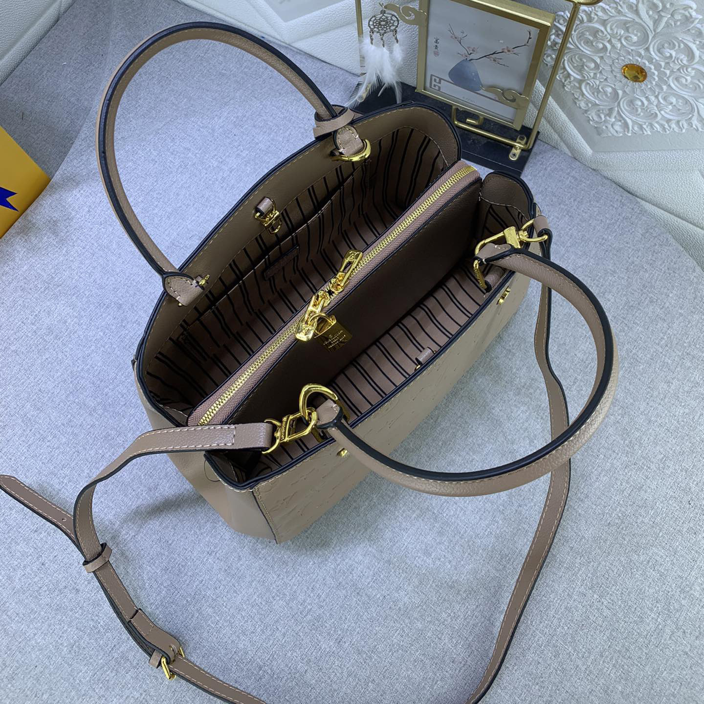 LV High qualitys Women Bags Luxurys Handbags Ladies Clutch Bag Shoulder Tote Female Purse Wallet Hand Bag