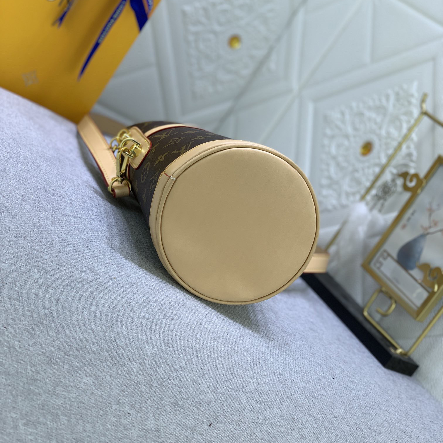 LV Designer Mini Ice Cream Cylinder Women's Shoulder Bag Luxury Bag Detachable Shoulder High Quality Leather Crossbody Fashion Bag