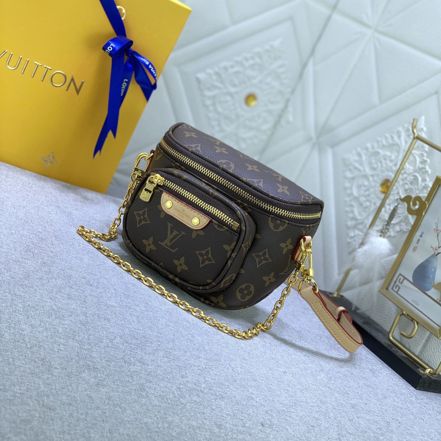 LV Designer Bag Shoulder Bag Luxury Bag Cosmetic Bag Wash Bag Wallet Crossbody Designer Bag Ladies Casual Handbag Chain Ladies Mini