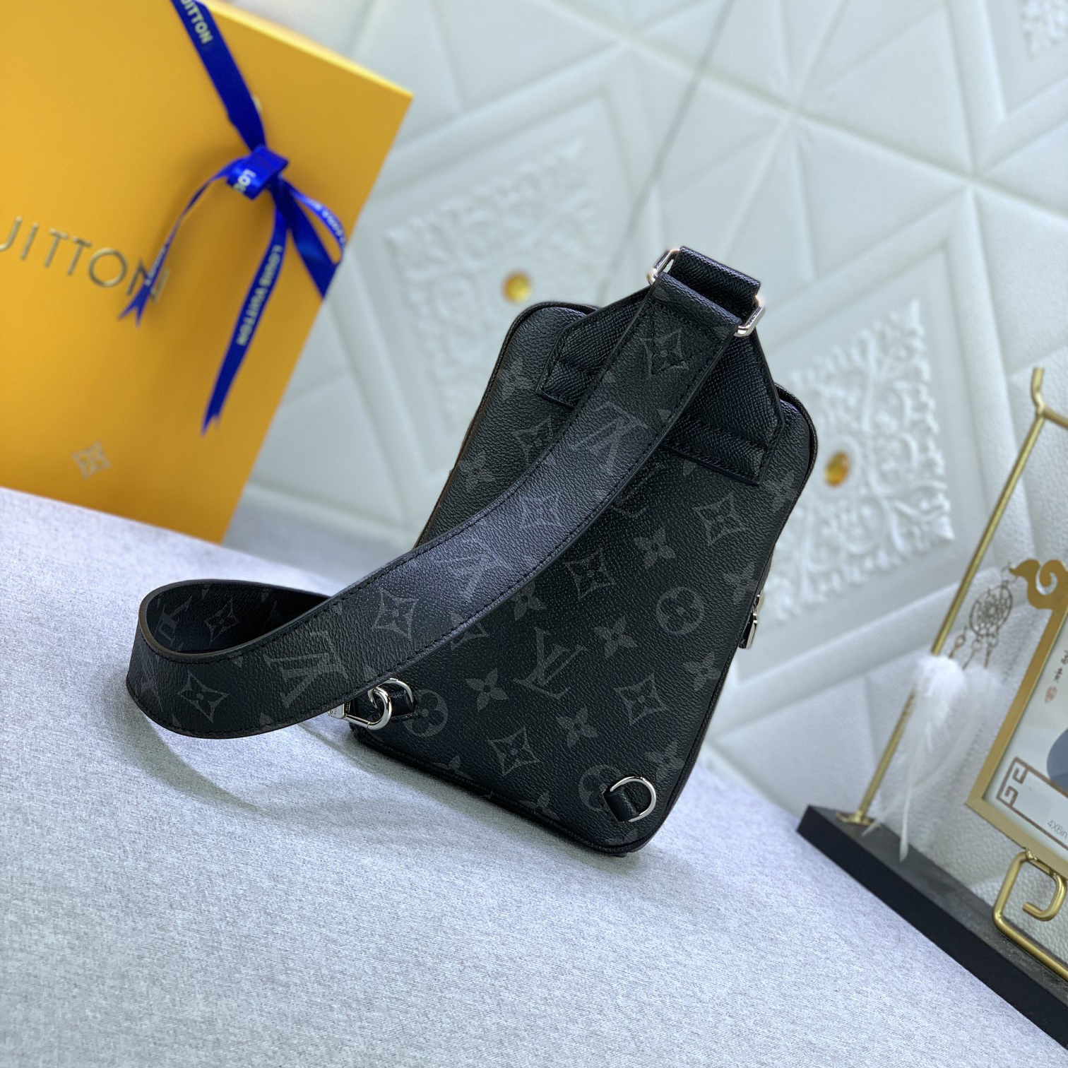 LV Designer Women's Shoulder Bag Luxury Bag Detachable And Adjustable Shoulder High Quality Leather Crossbody Fashion Printed Hand Bag