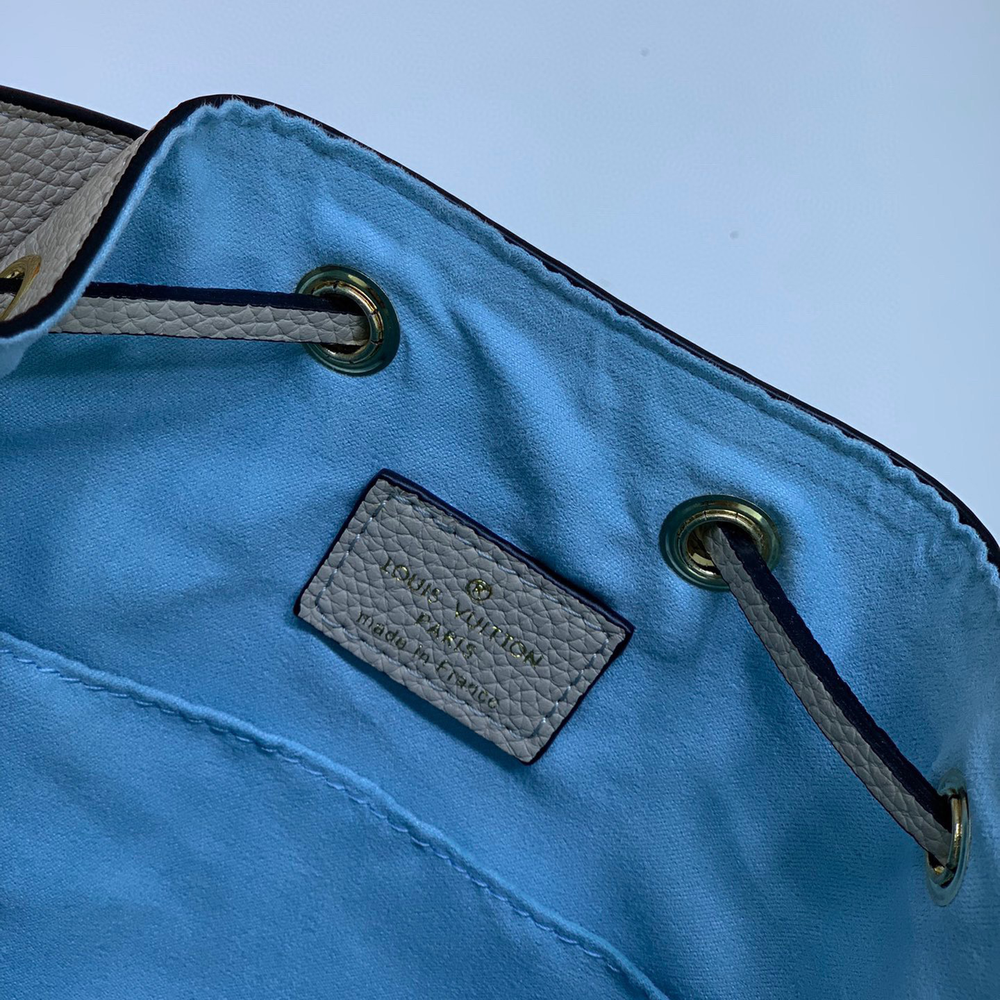 LV High Qualitys Women Handbag Equipped With Detachable And Adjustable Braided Leather Chain Strap For Easy Shoulder Or Crossbody Carrying Lady Clutch Shoulder Tote Female Purse Wallet Hand Bag