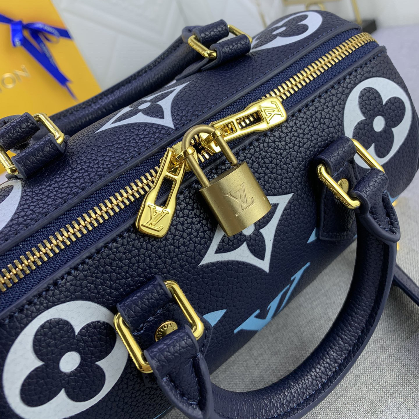 LV High Qualitys Women Bags Luxurys Handbags Ladies Lady Clutch Bag Shoulder Tote Female Purse Wallet Hand Bag