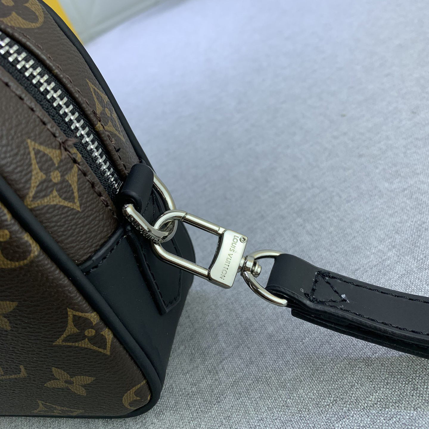 LV Fashion Nylon Waist Bag For Women Men Casual Belt Bags Zipper Chest Fanny Pack Mens Bumbag Leather Crossbody Sport Fannypacks