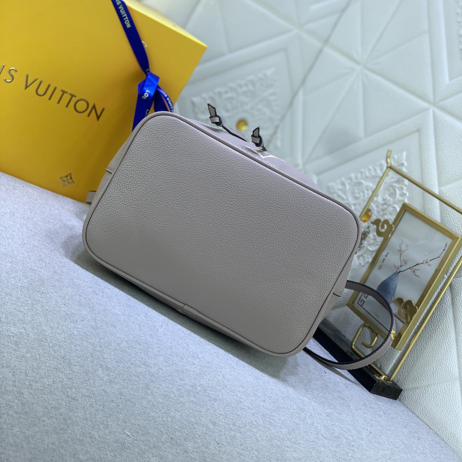 LV Designer Bagss Luxury Bag Classic Handbag Bucket Bag Detachable Handle And Detachable And Adjustable Strap Fashion Bag High Quality Leather Bag