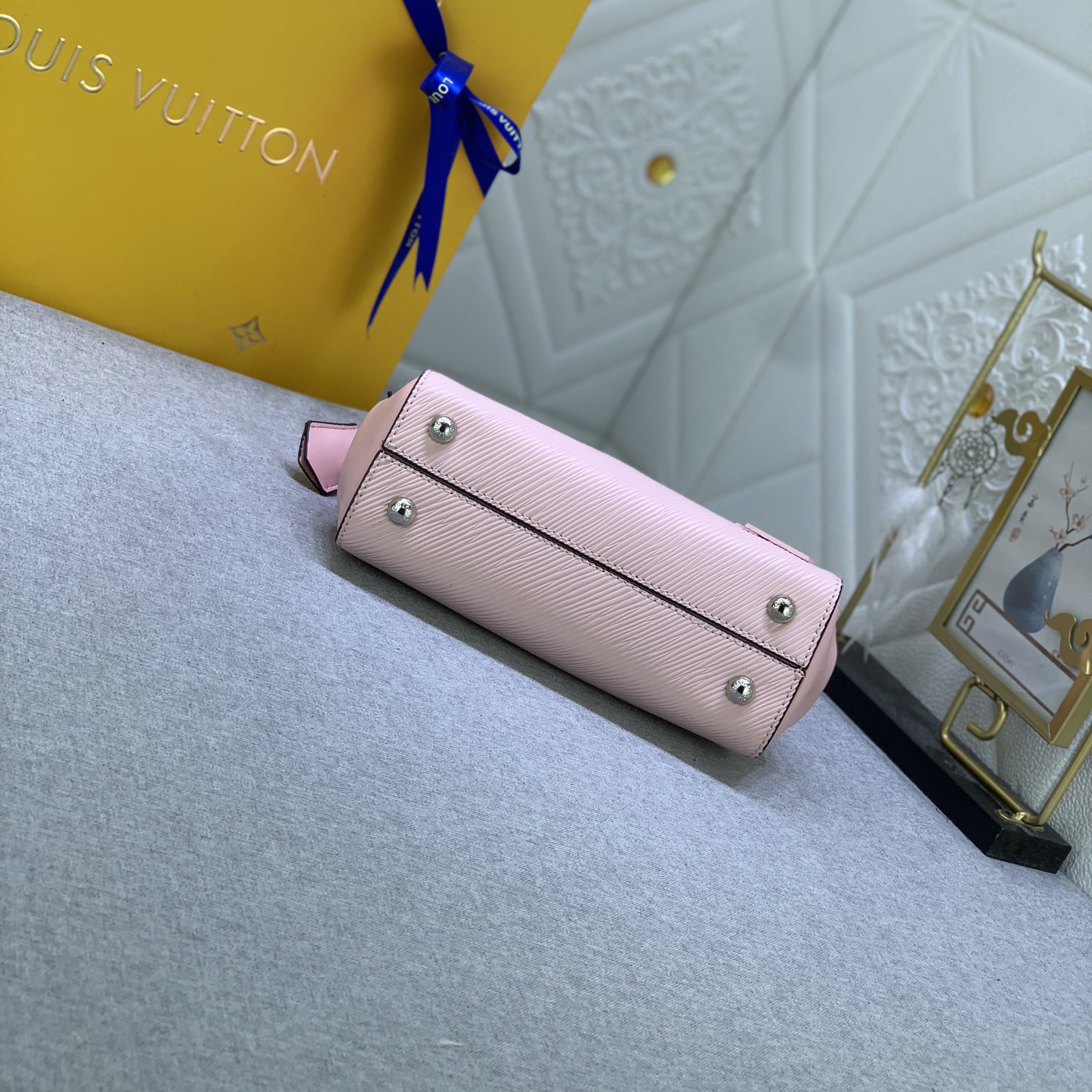 LV Designer Bagss Luxury Bag Classic Handbag Two Shoulder Strap The Long And Short Handles Are Easy To Carry Or Shoulder Back Women High Quality Leather Bag