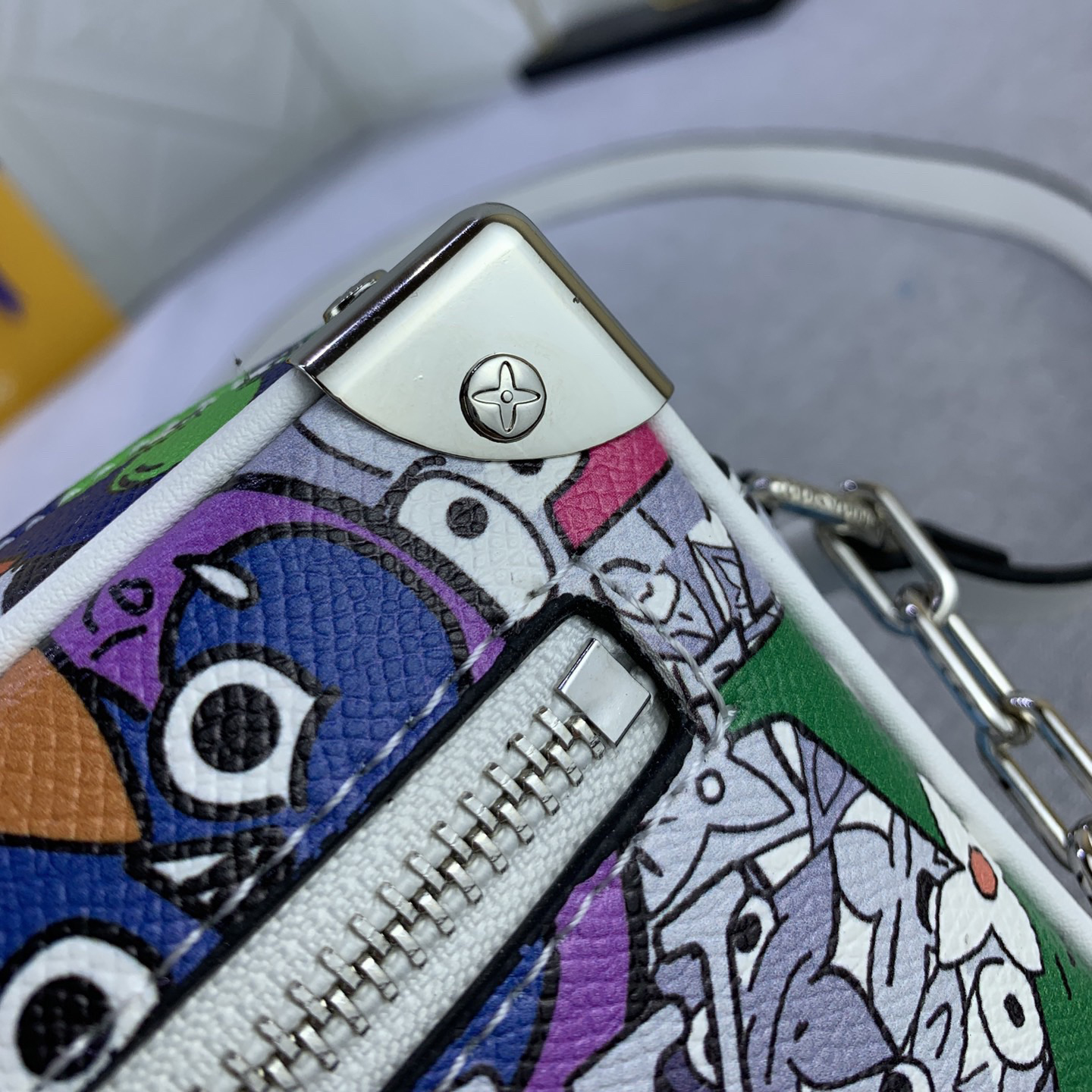 LV Designer Bag Shoulder Bag Luxury Bag Cosmetic Bag Wash Bag Wallet Crossbody Designer Bag Ladies Casual Handbag Chain Ladies Mini Bag