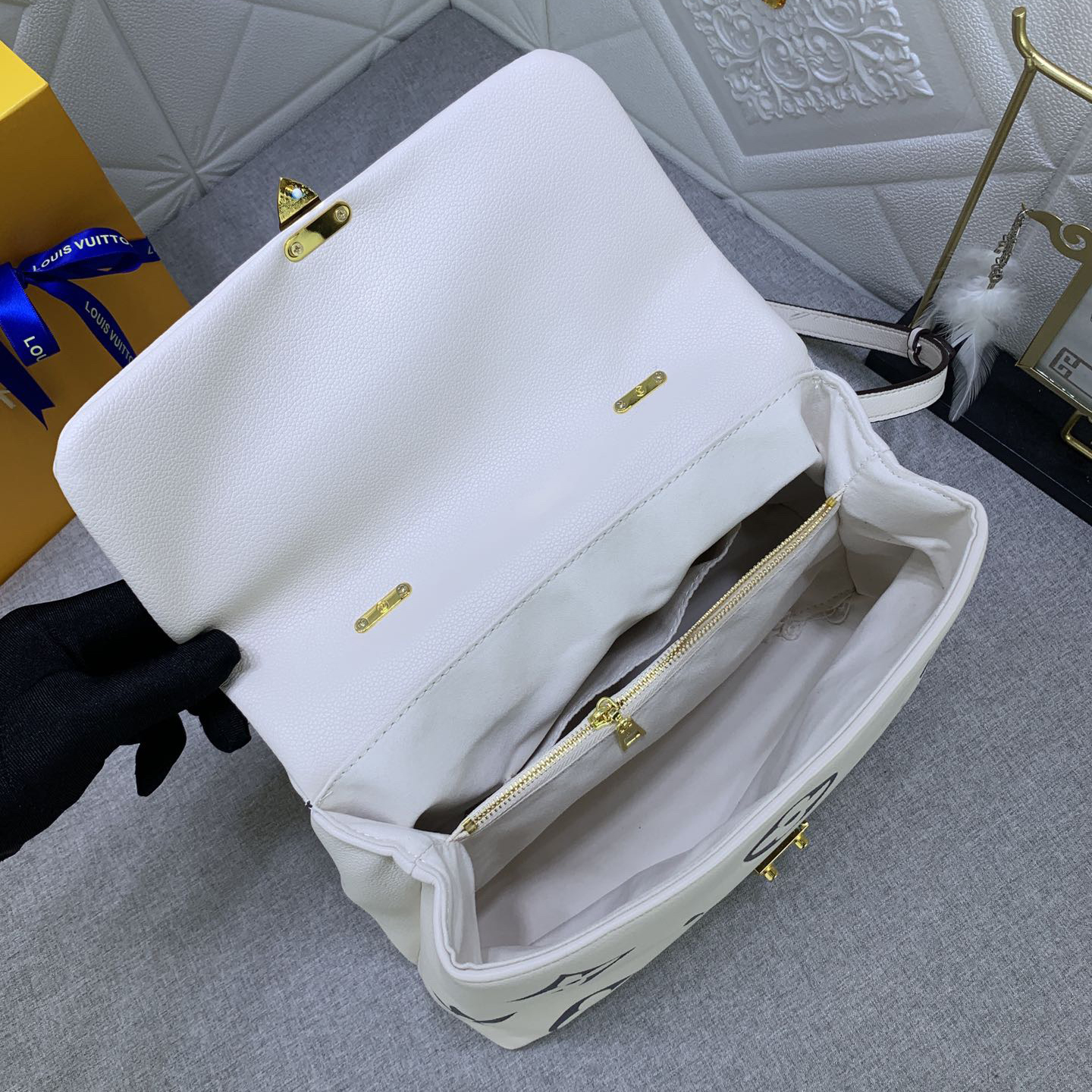 LV Designer Bagss Luxury Bag Classic Handbag Handheld Shoulder Back Crossbody Detachable Strap Fashion Bag High Quality Leather Bag