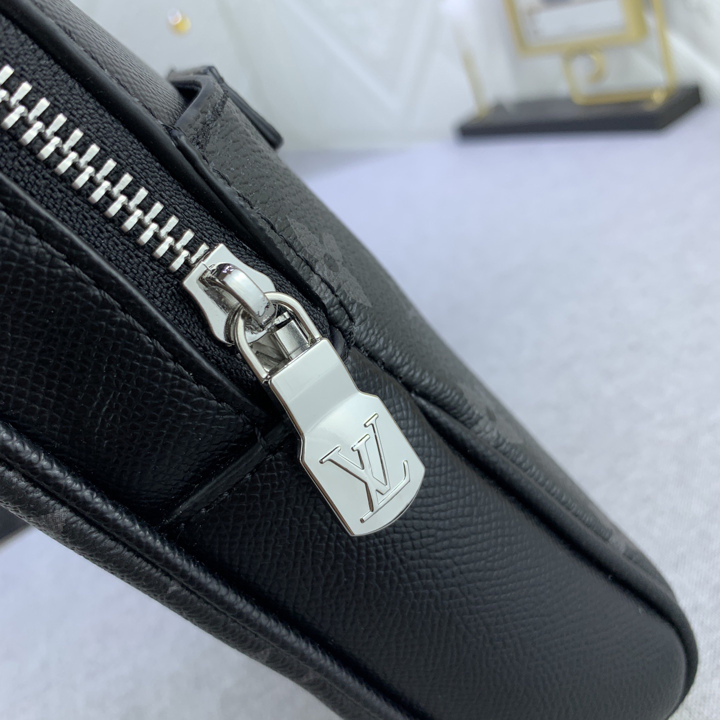 LV Designer Women's Shoulder Bag Luxury Bag Detachable And Adjustable Shoulder High Quality Leather Crossbody Fashion Printed Hand Bag