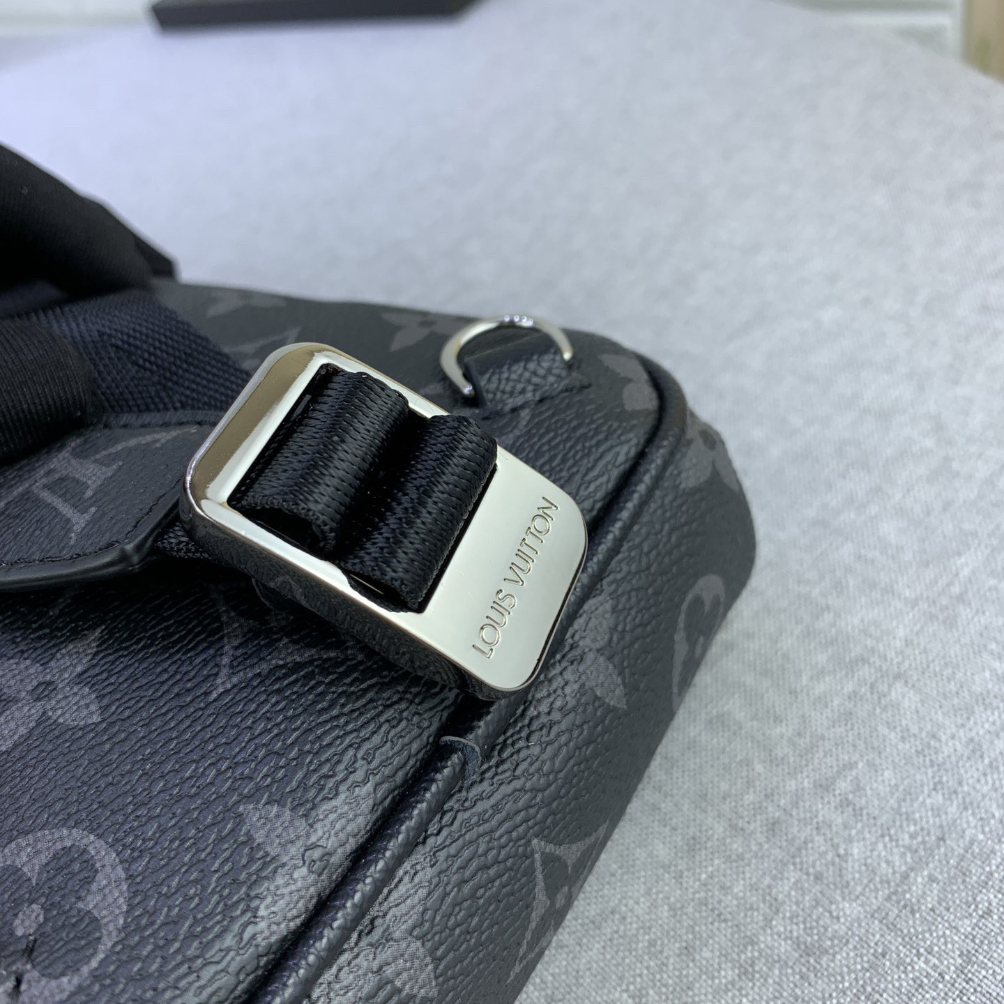 LV Designer Women's Shoulder Bag Luxury Bag Detachable And Adjustable Shoulder High Quality Leather Crossbody Fashion Printed Hand Bag