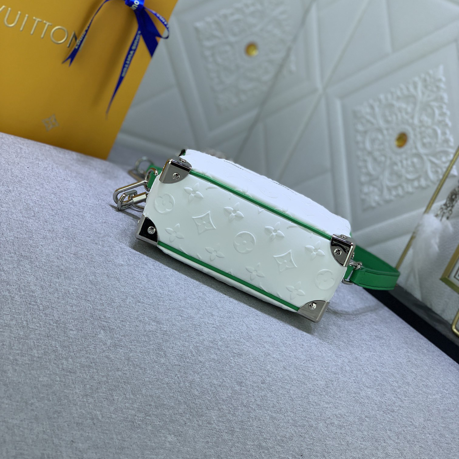 LV Designer Bag Shoulder Bag Luxury Bag Cosmetic Bag Wash Bag Wallet Crossbody Designer Bag Ladies Casual Handbag Chain Ladies Mini Bag