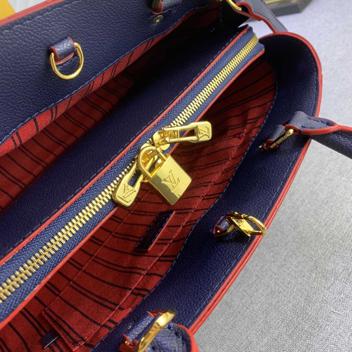 LV High qualitys Women Bags Luxurys Handbags Ladies Clutch Bag Shoulder Tote Female Purse Wallet Hand Bag