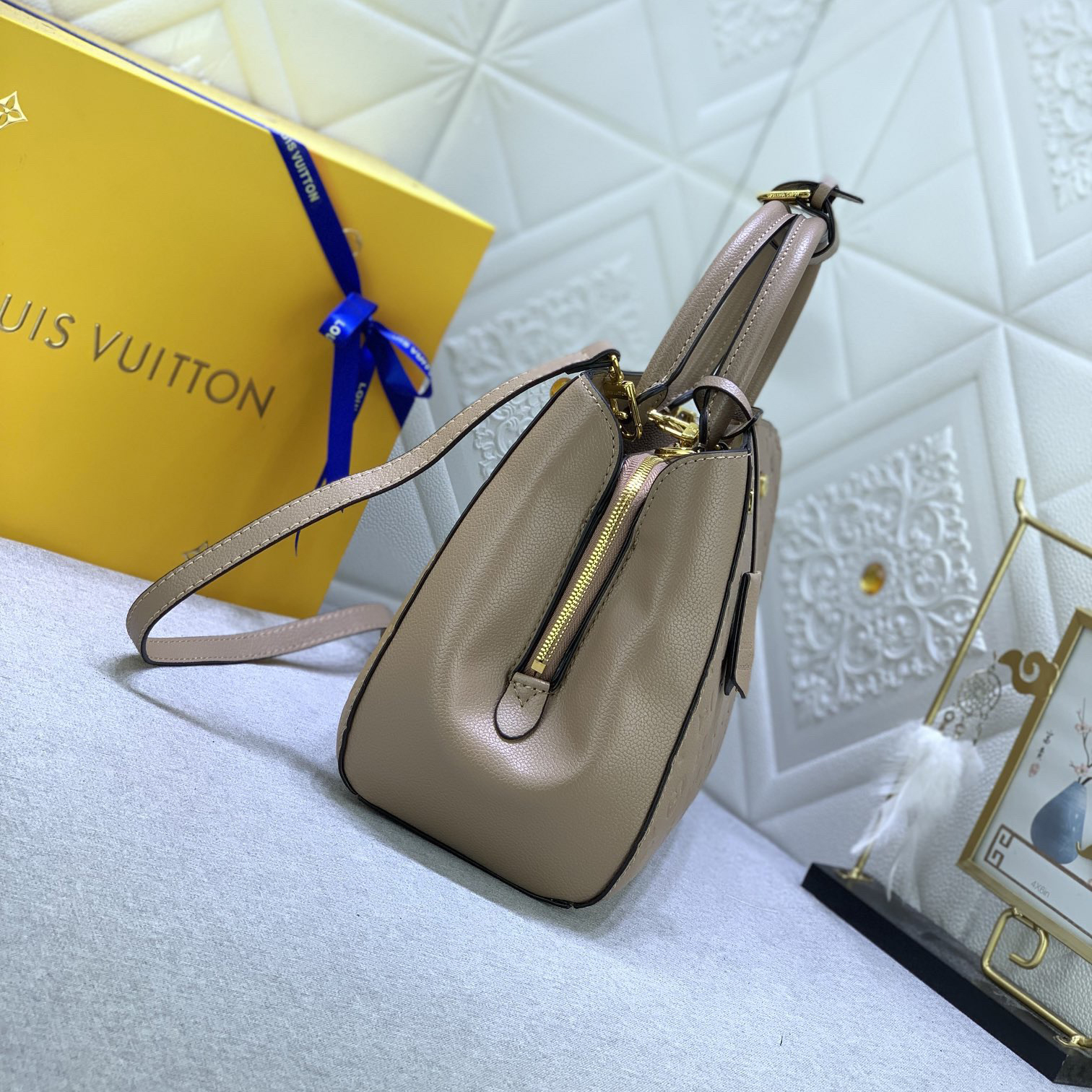 LV High qualitys Women Bags Luxurys Handbags Ladies Clutch Bag Shoulder Tote Female Purse Wallet Hand Bag