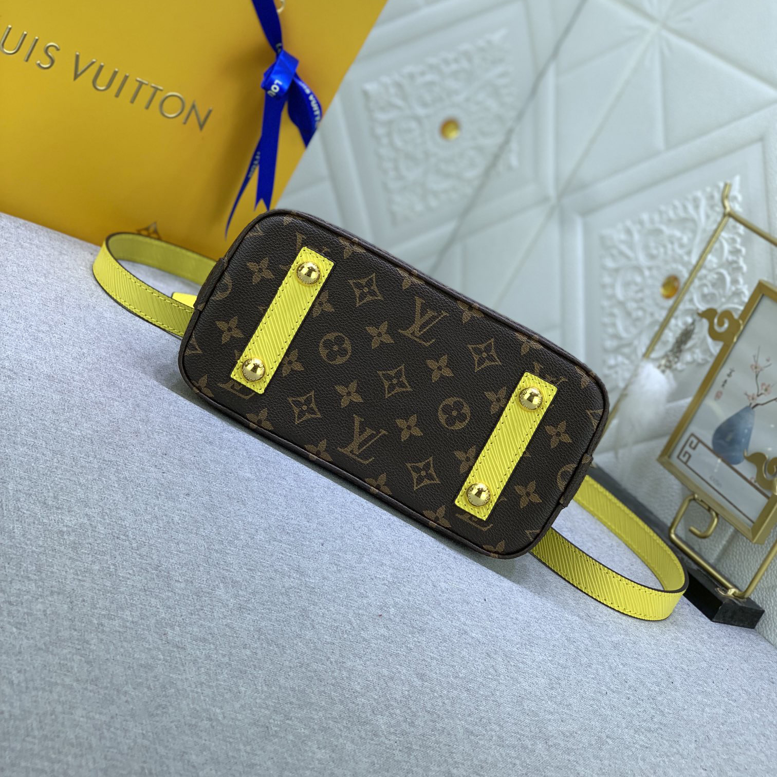 LV Designer Bagss Luxury Bag Classic Mini Handbag Detachable Handle And Detachable And Adjustable Strap Fashion Bag High Quality Leather Bag
