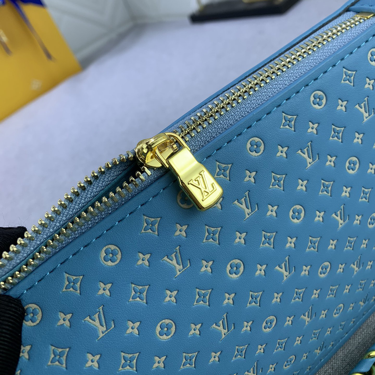 LV High Qualitys Women Handbag Equipped With Detachable And Adjustable Braided Leather Chain Strap For Easy Shoulder Or Crossbody Carrying Lady Clutch Shoulder Tote Female Purse Wallet Hand Bag