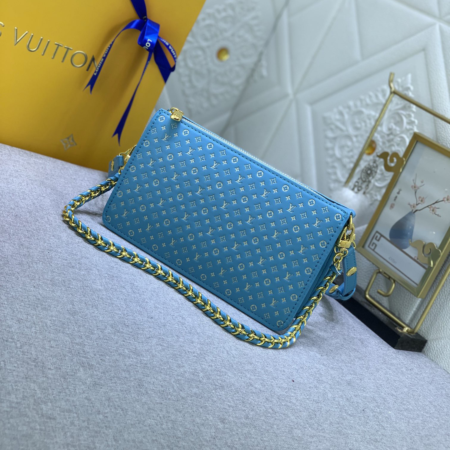 LV High Qualitys Women Handbag Equipped With Detachable And Adjustable Braided Leather Chain Strap For Easy Shoulder Or Crossbody Carrying Lady Clutch Shoulder Tote Female Purse Wallet Hand Bag