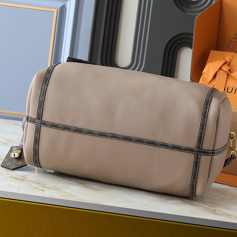 LV High qualitys Women Shoulder Bags Luxurys Ladies Clutch Bag Shoulder Tote Female Purse Wallet Hand Bag