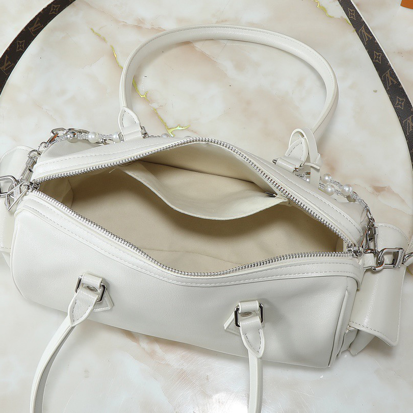 LV High qualitys Women Shoulder Bags Luxurys Ladies Clutch Bag Shoulder Tote Female Purse Wallet Hand Bag