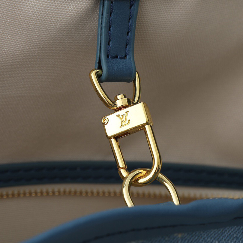 LV Designer Bagss Luxury Bag Printed Handbag The Its Ample Interior Can Accommodate Printed Laptops And Other Office Supplies Fashion Bag High Quality Leather Bag