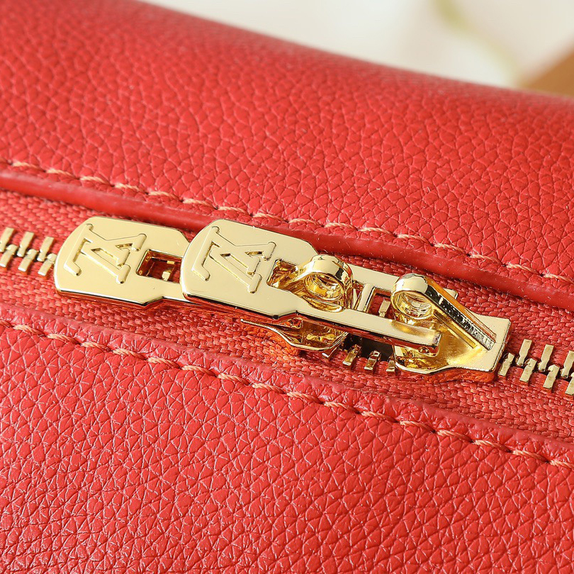 LV High qualitys Women Shoulder Bags Luxurys Ladies Clutch Bag Shoulder Tote Female Purse Wallet Hand Bag