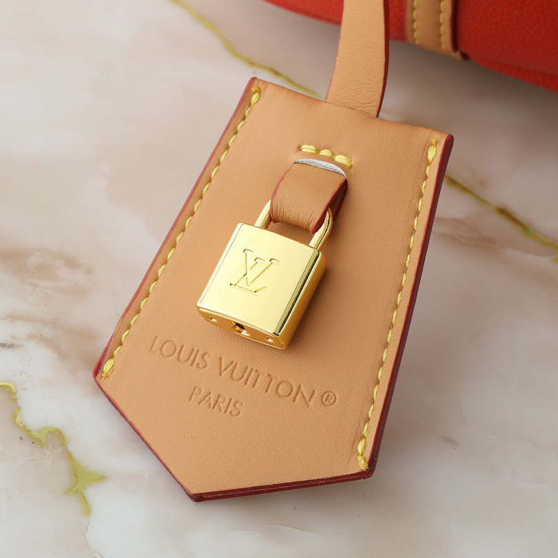 LV High qualitys Women Shoulder Bags Luxurys Ladies Clutch Bag Shoulder Tote Female Purse Wallet Hand Bag