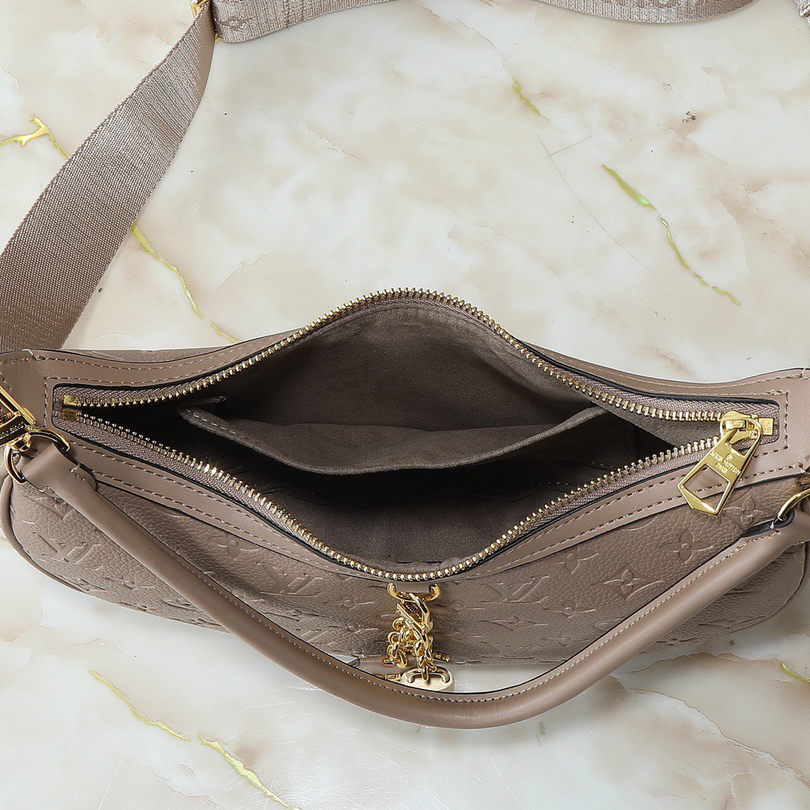 LV Designer Bag Shoulder Bag Luxury Bag Adjustable Shoulder Straps For Easy Shoulder Or Crossbody Crossbody Designer Bag Ladies Casual Handbag Chain Ladies Moon Package Half Circle Package Arc Package Pea Package Bag