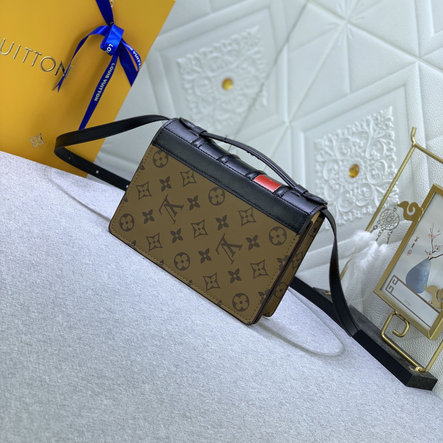 LV High Quality Women Shoulder Bags Luxury Leather Lining And Splicing Parts Build The Appearance Of Book Pages And Ridges Ladies Clutch Bag Shoulder Tote Female Purse Wallet Hand Bag