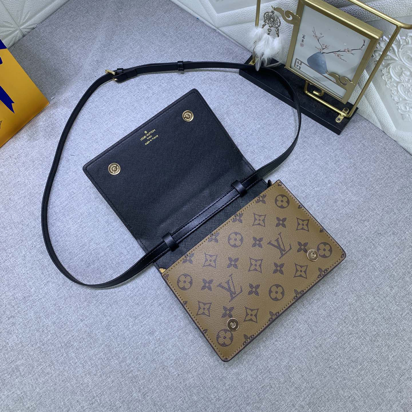 LV High Quality Women Shoulder Bags Luxury Leather Lining And Splicing Parts Build The Appearance Of Book Pages And Ridges Ladies Clutch Bag Shoulder Tote Female Purse Wallet Hand Bag