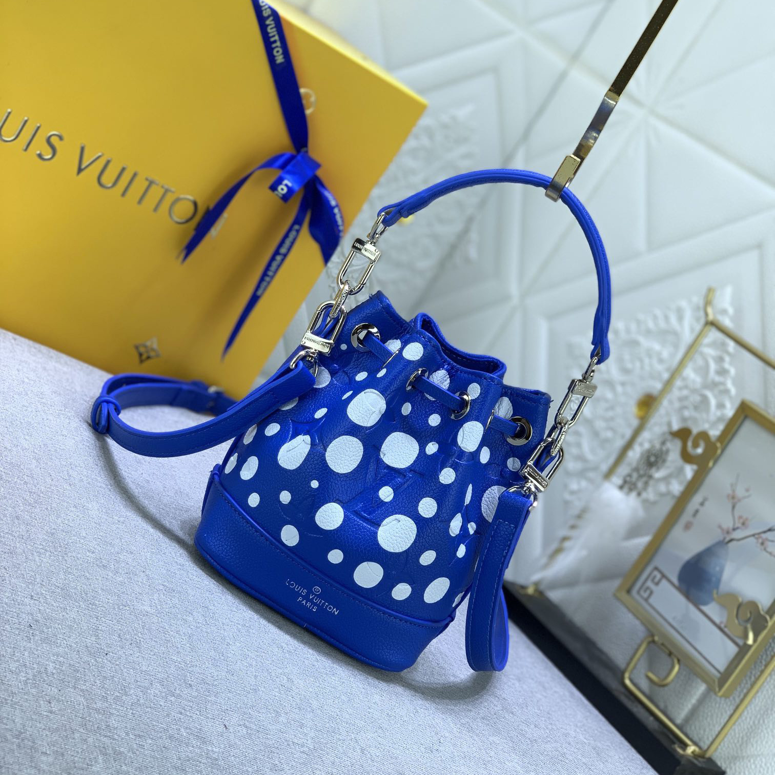 LV Designer Bagss Luxury Bag Classic Handbag Both The Chain And Adjustable Leather Shoulder Strap Can Be Disassembled The Canvas Surface Iconic Polka Dots Of Women Fashion Bag High Quality Leather Bag