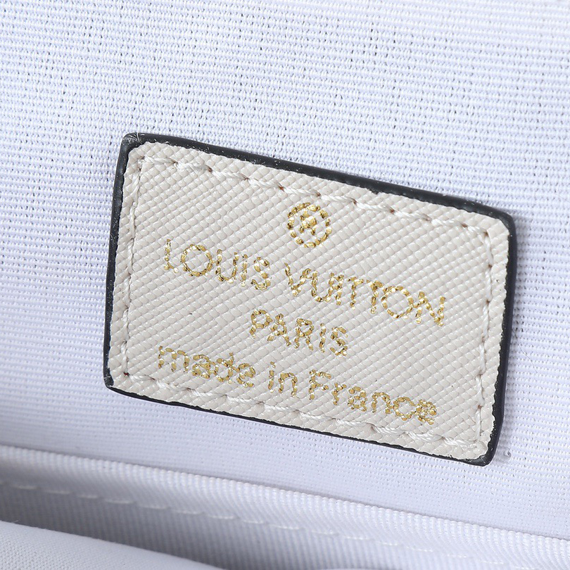 LV High Quality Women Shoulder Bags Luxury Postman Bag Is Made Of Damier Infini Coated Canvas, Paired With Magnetic Buckle Opening And Zipper Back Pocket Ladies Clutch Bag Adjustable Shoulder Strap With Louis Vuitton Logo Shoulder Bag