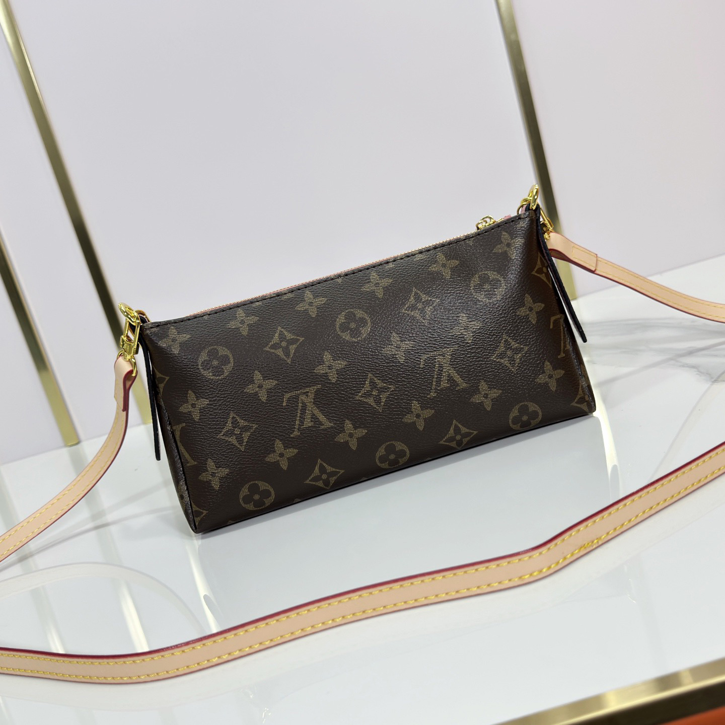 LV High Qualitys Women Shoulder Bags Luxurysmonogram Canvas Paired With Soft Grain Leather Multifunctional Bag With Adjustable Gold Chain Suitable For Both Length And Crossbody Monogram Reverse Shoulder Tote Female Purse Wallet Hand Bag