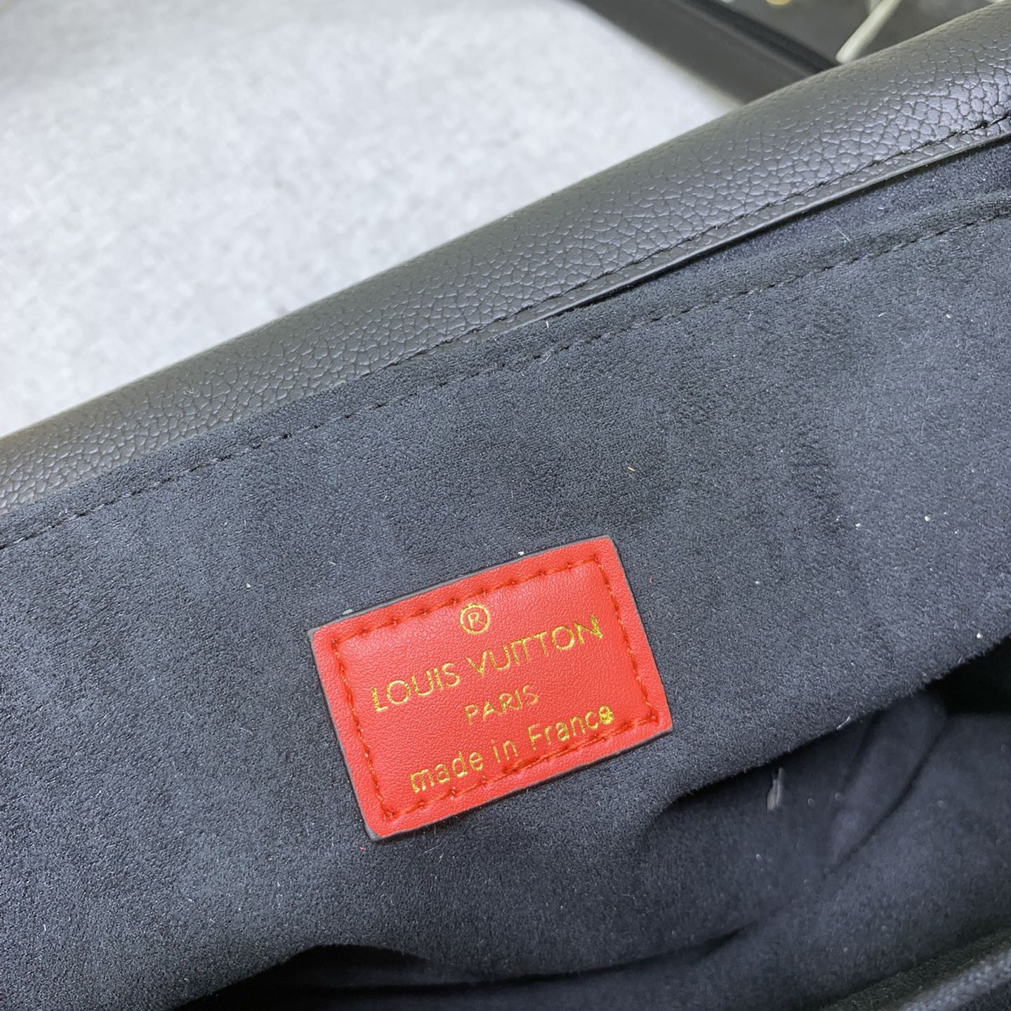 LV High Quality Women Shoulder Bags Luxury Embossed Leather Presents Oversized Monogram Print Ladies Clutch Bag With Detachable And Adjustable Shoulder Straps For Shoulder Or Crossbody Selection Shoulder Tote Female Purse Wallet Hand Bag