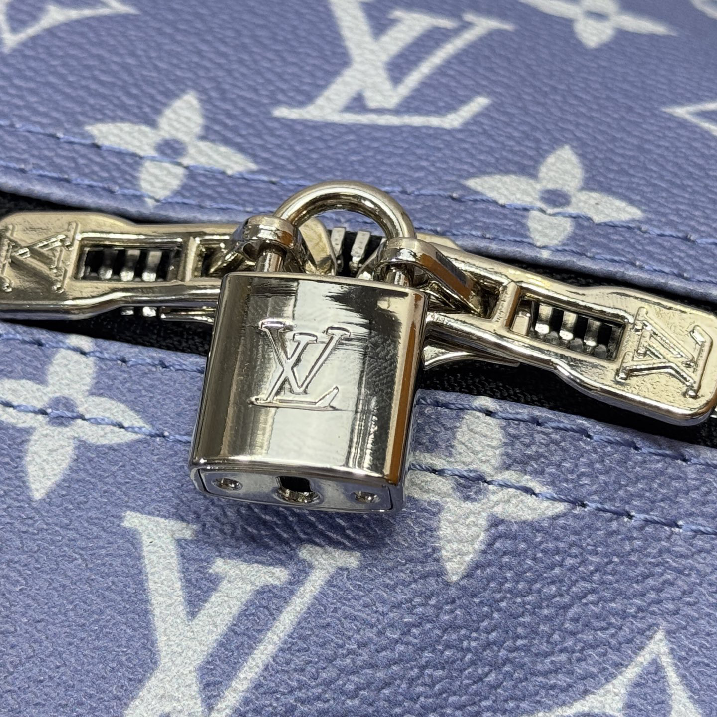 LV High Quality Women Shoulder Bags Luxuries Travel Bag Features Flexible Leather And Classic Canvas To Create A Dynamic Configuration Monogram Reverse Shoulder Tote Female Purse Wallet Hand Bag