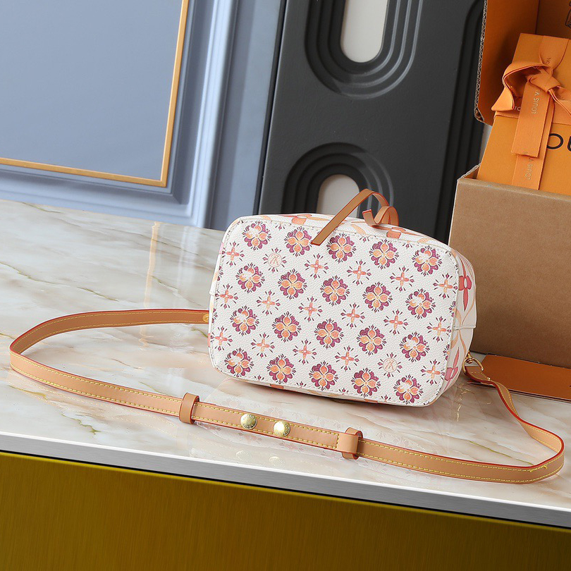 LV High Quality Women Shoulder Bags Luxuries Pink Monogram Pattern Embracing Central LV Circle Logo Ladies Clutch Bag Shoulder Tote Exquisite Bucket Bag silhouette Easy to carry or shoulder carry Female Purse Wallet Hand Bag