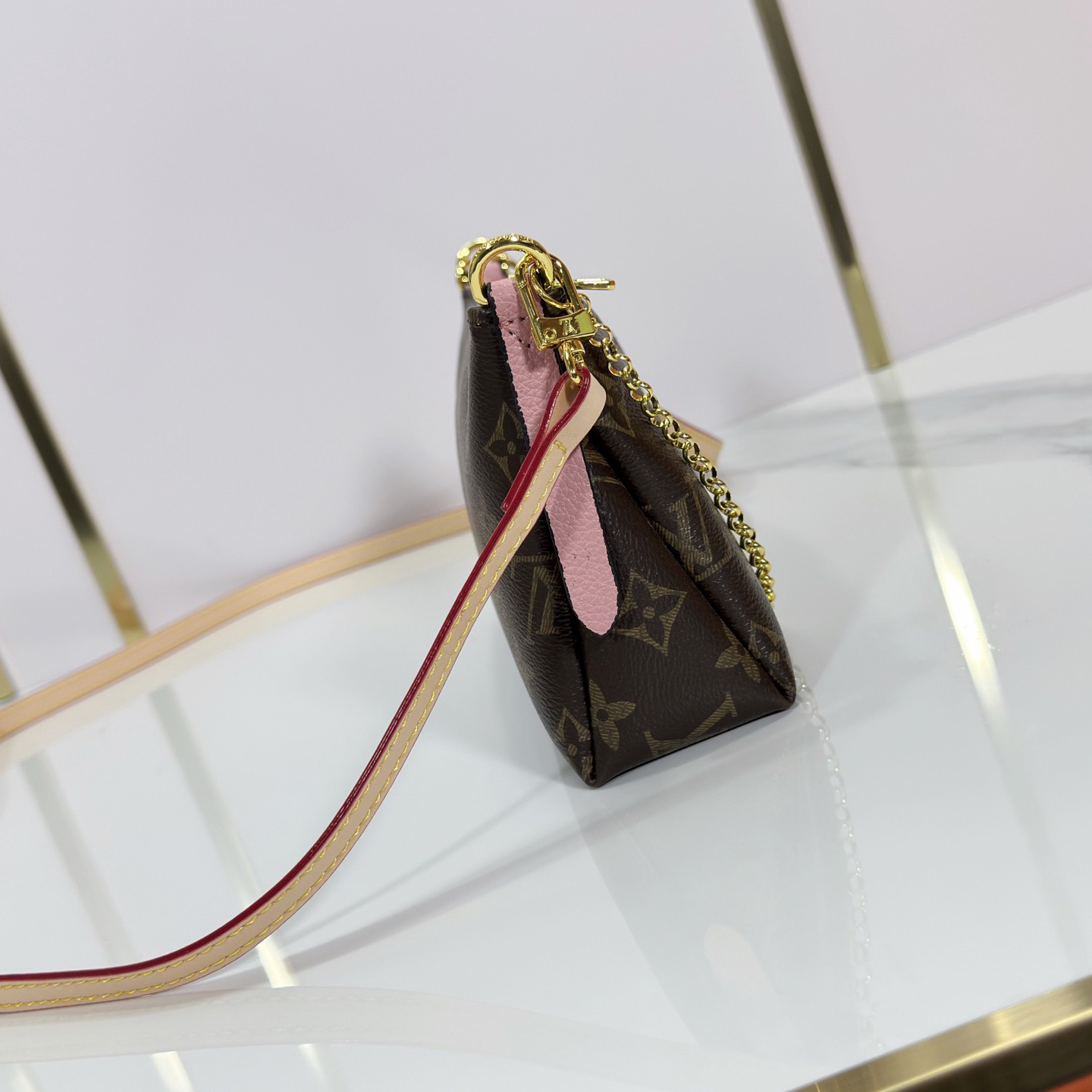 LV High Qualitys Women Shoulder Bags Luxurysmonogram Canvas Paired With Soft Grain Leather Multifunctional Bag With Adjustable Gold Chain Suitable For Both Length And Crossbody Monogram Reverse Shoulder Tote Female Purse Wallet Hand Bag