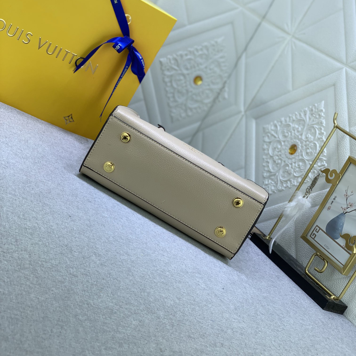 LV High Quality Women Shoulder Bags Luxury Soft Calf Leather And Classic Monogram Canvas Side Lining With Detachable Wide Shoulder Straps For Shoulder And Crossbody Ladies Clutch Bag Shoulder Tote Female Purse Wallet Hand Bag